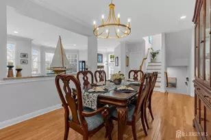 9 S Shore Dr S, South Amboy, NJ 08879 - Photo 8
