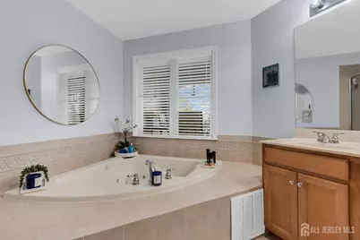 9 S Shore Drive S, South Amboy, NJ 08879 - Photo 28