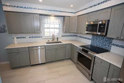 4 Cheltenham Place, Sayreville, NJ 08872 - Photo 12