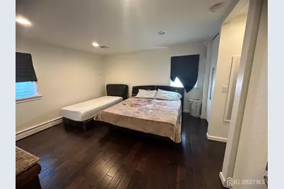 9 Holly Road, Iselin, NJ 08830 - Photo 14