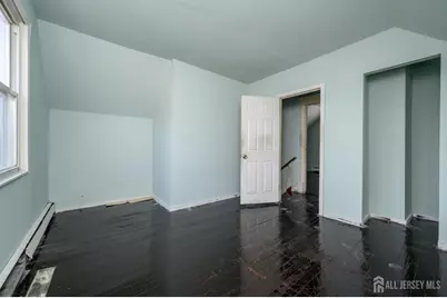 313 Wagner Avenue, Perth Amboy, NJ 08861 - Photo 14