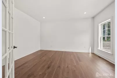 612 Old Stage Road, East Brunswick Township, NJ 08816 - Photo 6