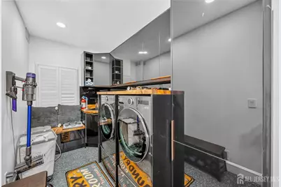 11 Winchester Drive, East Brunswick Township, NJ 08816 - Photo 28