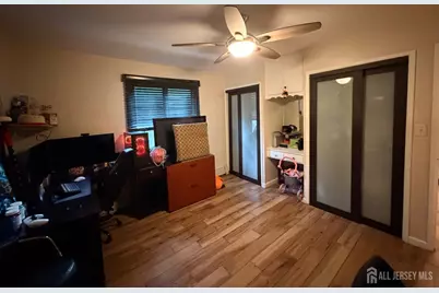 36 Cambridge Road, Edison, NJ 08817 - Photo 14