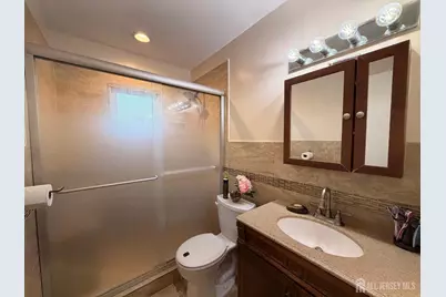 36 Cambridge Road, Edison, NJ 08817 - Photo 24