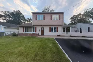 36 Cambridge Rd, Edison, NJ 08817 - Photo 1