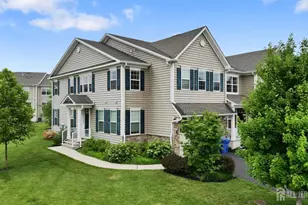 47 Begonia Ln, Monroe Township, NJ 08831 - Photo 1