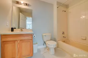 34 Forest Dr, Piscataway Township, NJ 08844 - Photo 20