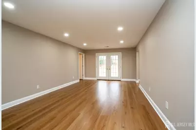 127 Kendall Road, South Brunswick Township, NJ 08824 - Photo 16