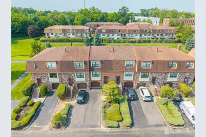 3003 N Oaks Boulevard N, North Brunswick Township, NJ 08902 - Photo 26
