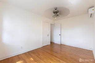 18 Cypress St, Carteret, NJ 07008 - Photo 16