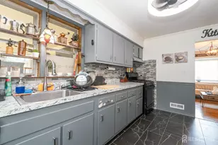 23 C St, Middlesex, NJ 08846 - Photo 18