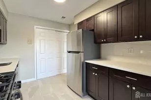 1511-A Raspberry Ct, Edison, NJ 08817 - Photo 4