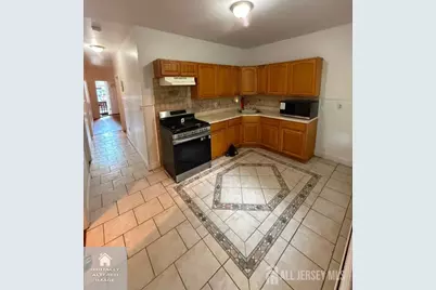 190 N 1st Street #1, Paterson, NJ 07522 - Photo 6