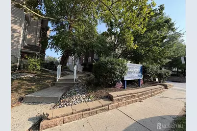 468 Great Beds Court #468, Perth Amboy, NJ 08861 - Photo 2