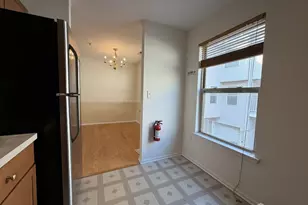 468 Great Beds Ct, Perth Amboy, NJ 08861 - Photo 6