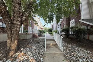 468 Great Beds Ct, Perth Amboy, NJ 08861 - Photo 24