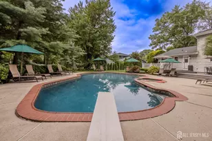 6 Burlington Ln, East Brunswick Township, NJ 08816 - Photo 6