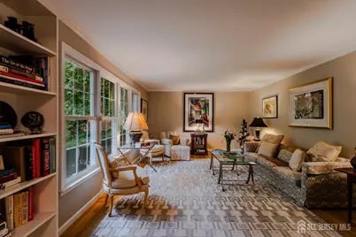 6 Burlington Lane, East Brunswick Township, NJ 08816 - Photo 2