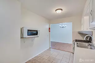 530 Wood Ave, Iselin, NJ 08830 - Photo 16