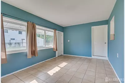 530 Wood Avenue, Iselin, NJ 08830 - Photo 16