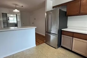 42 Woodedge St, Edison, NJ 08817 - Photo 6