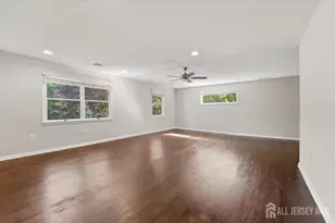 6 King Arthurs Ct, Edison, NJ 08820 - Photo 22
