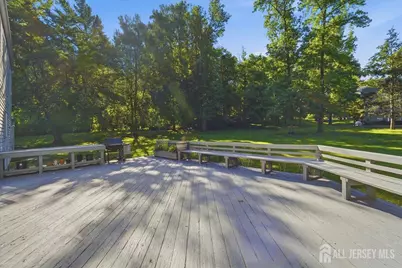 6 King Arthurs Court, Edison, NJ 08820 - Photo 44