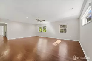 6 King Arthurs Ct, Edison, NJ 08820 - Photo 24