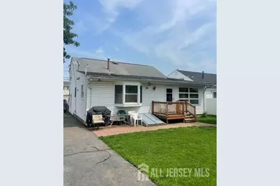 84 E Laurel Street E, Port Reading, NJ 07064 - Photo 22