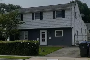 84 E Laurel Street E, Port Reading, NJ 07064 - Photo 2