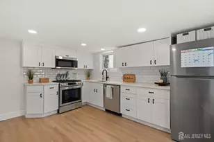 180 Cutter Ave, Fords, NJ 08863 - Photo 14
