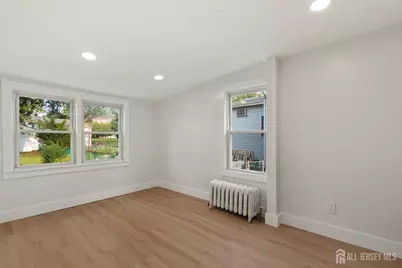 180 Cutter Avenue, Fords, NJ 08863 - Photo 20