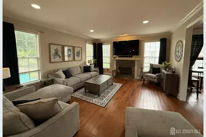 27 Mitchell Drive, Monroe Township, NJ 08831 - Photo 10