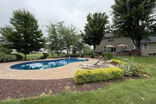 27 Mitchell Dr, Monroe Township, NJ 08831 - Photo 68