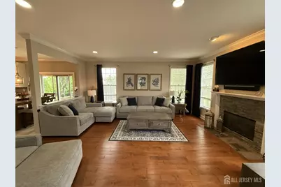 27 Mitchell Drive, Monroe Township, NJ 08831 - Photo 12