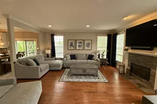 27 Mitchell Dr, Monroe Township, NJ 08831 - Photo 12