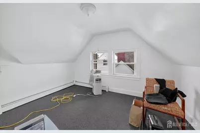 137 Livingston Avenue, New Brunswick, NJ 08901 - Photo 38
