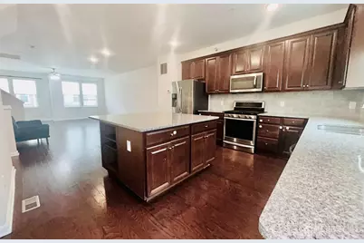 13 Fleet Street, North Brunswick Township, NJ 08902 - Photo 8