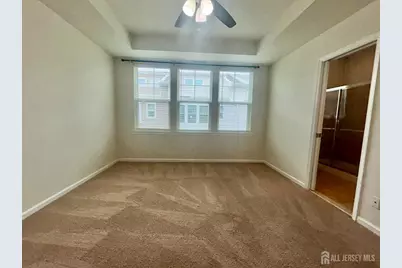 13 Fleet Street, North Brunswick Township, NJ 08902 - Photo 14