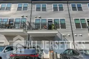 610 Sadie Cir, New Brunswick, NJ 08901 - Photo 28