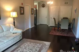 835 Liberty Ct, Piscataway Township, NJ 08854 - Photo 4