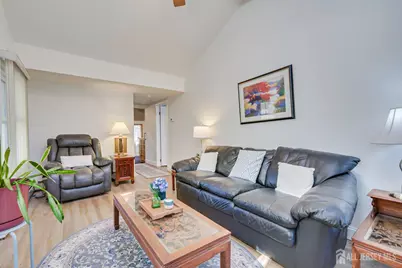 16 Skytop Road, Lebanon Township, NJ 07853 - Photo 10