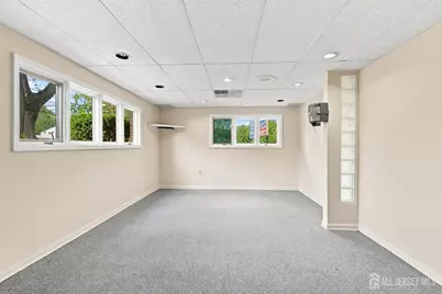 636 Easton Avenue, Franklin Township, NJ 08873 - Photo 10
