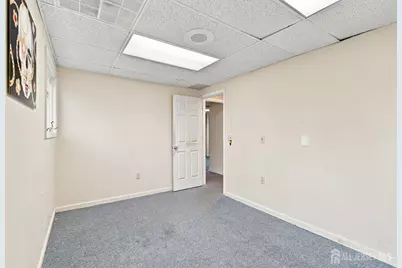 636 Easton Avenue, Franklin Township, NJ 08873 - Photo 30