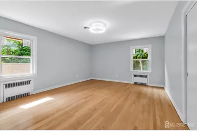 285 Highland Drive, Milltown, NJ 08850 - Photo 44