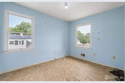 185 Chestnut Street, Avenel, NJ 07001 - Photo 20