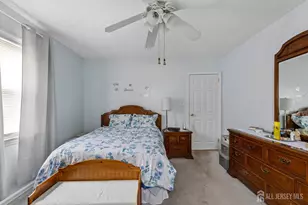 582 Garden Ave, Woodbridge Township, NJ 07095 - Photo 12
