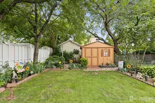 582 Garden Ave, Woodbridge Township, NJ 07095 - Photo 16