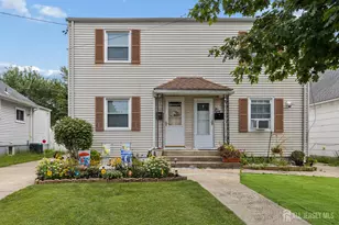 582 Garden Ave, Woodbridge Township, NJ 07095 - Photo 4